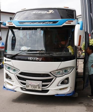 Penyewaan Bus di Batam