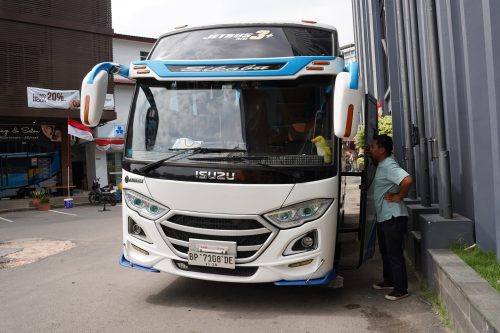 Penyewaan Bus di Batam